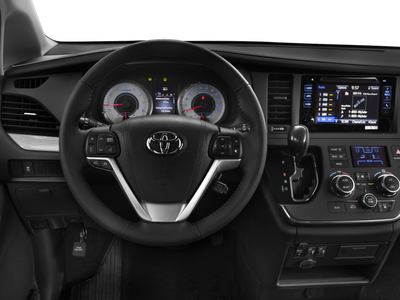 2017 Toyota Sienna SE