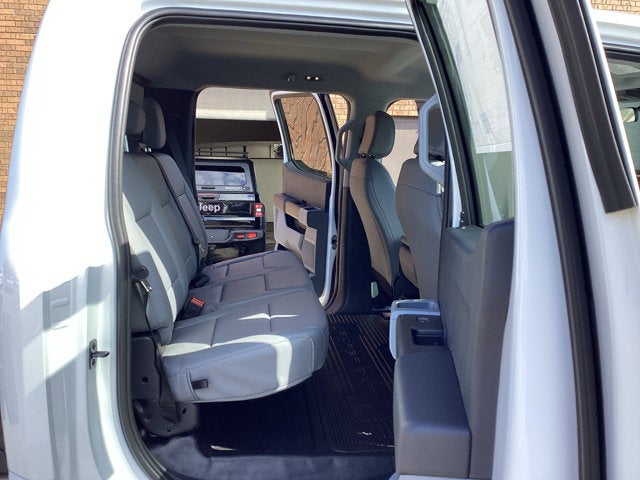 2027 Ford Super Duty F-550 DRW F-550® XL