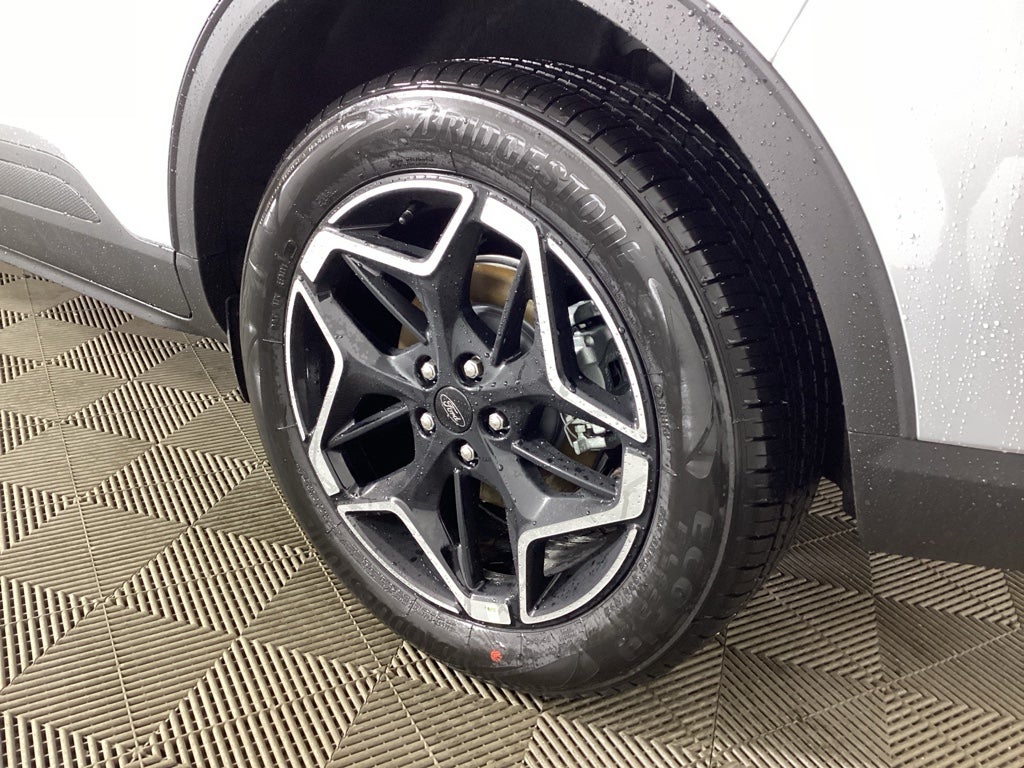 2026 Ford Escape Platinum™