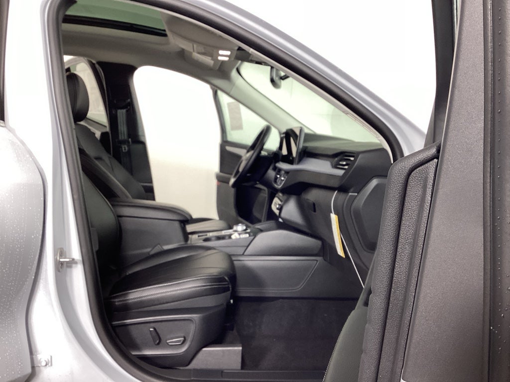 2026 Ford Escape Platinum™