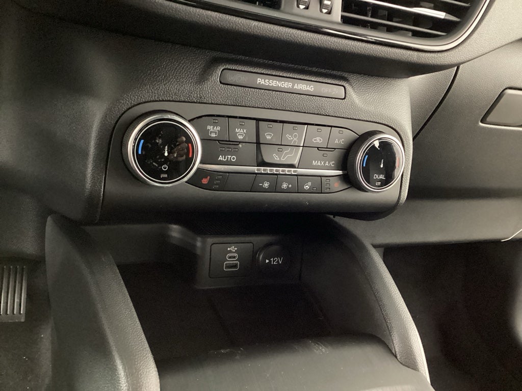 2026 Ford Escape ST-Line Select