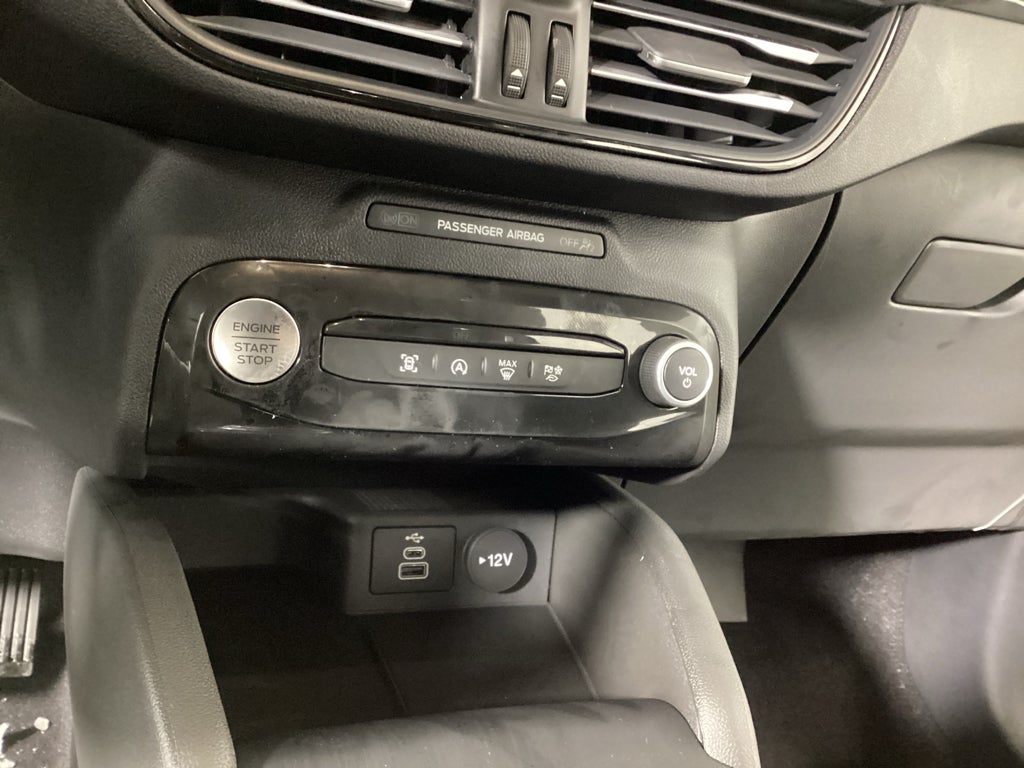 2026 Ford Escape ST-Line Select