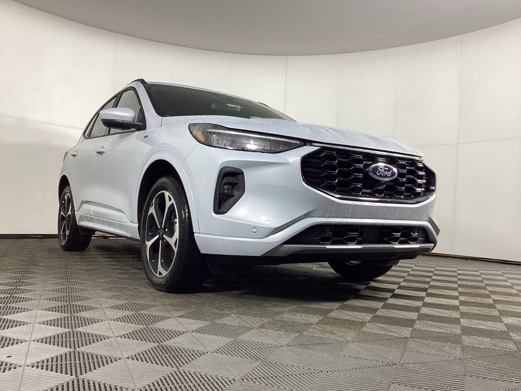 2026 Ford Escape ST-Line Elite