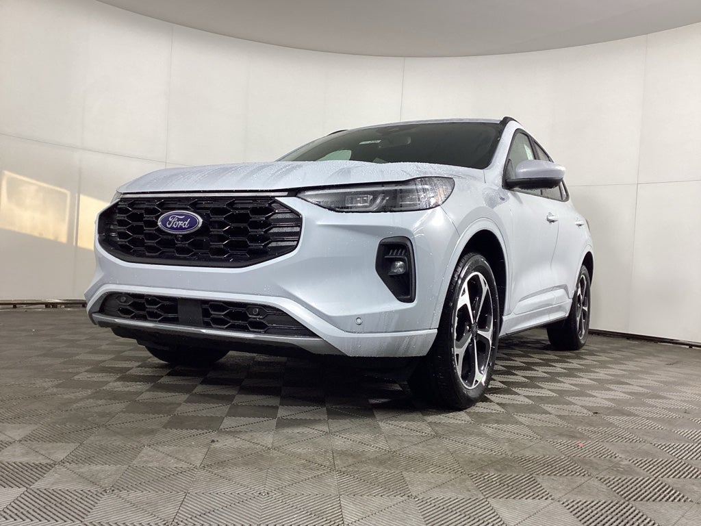 2026 Ford Escape ST-Line Elite