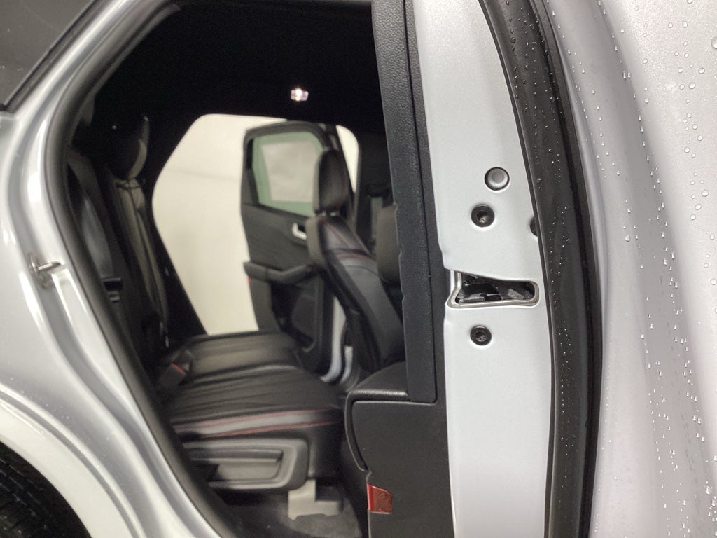 2026 Ford Escape ST-Line Elite