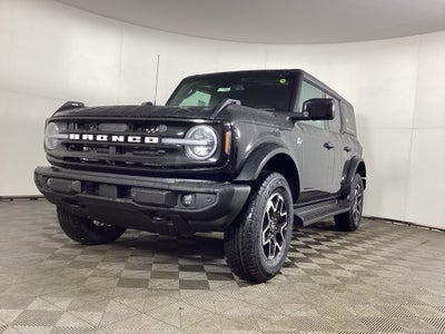 2026 Ford Bronco Outer Banks®