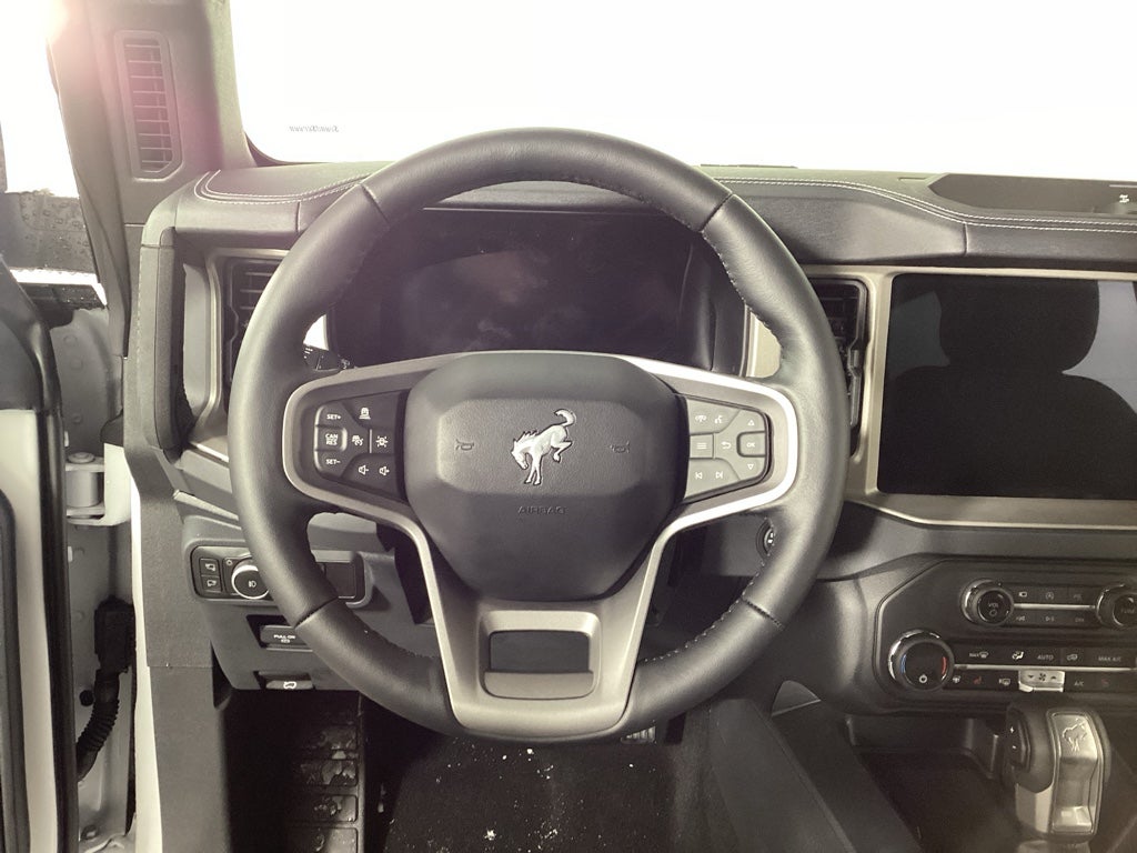 2025 Ford Bronco Outer Banks®