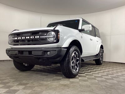 2025 Ford Bronco Outer Banks®