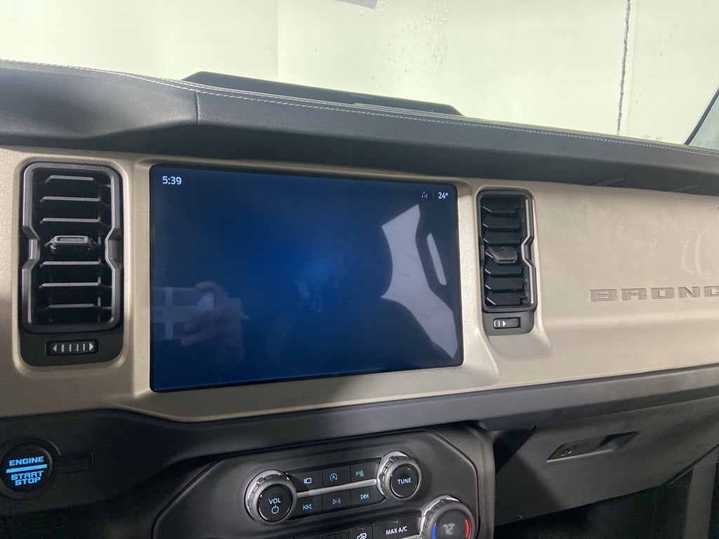 2025 Ford Bronco Outer Banks®