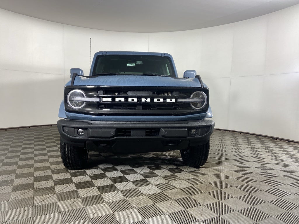 2025 Ford Bronco Outer Banks®