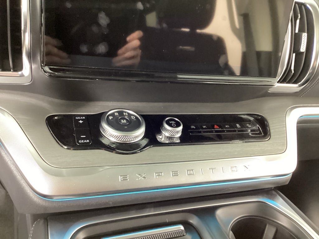 2026 Ford Expedition Max MAX Platinum®