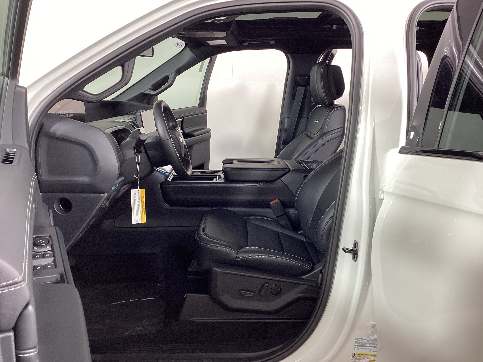 2027 Ford Expedition Max MAX Platinum