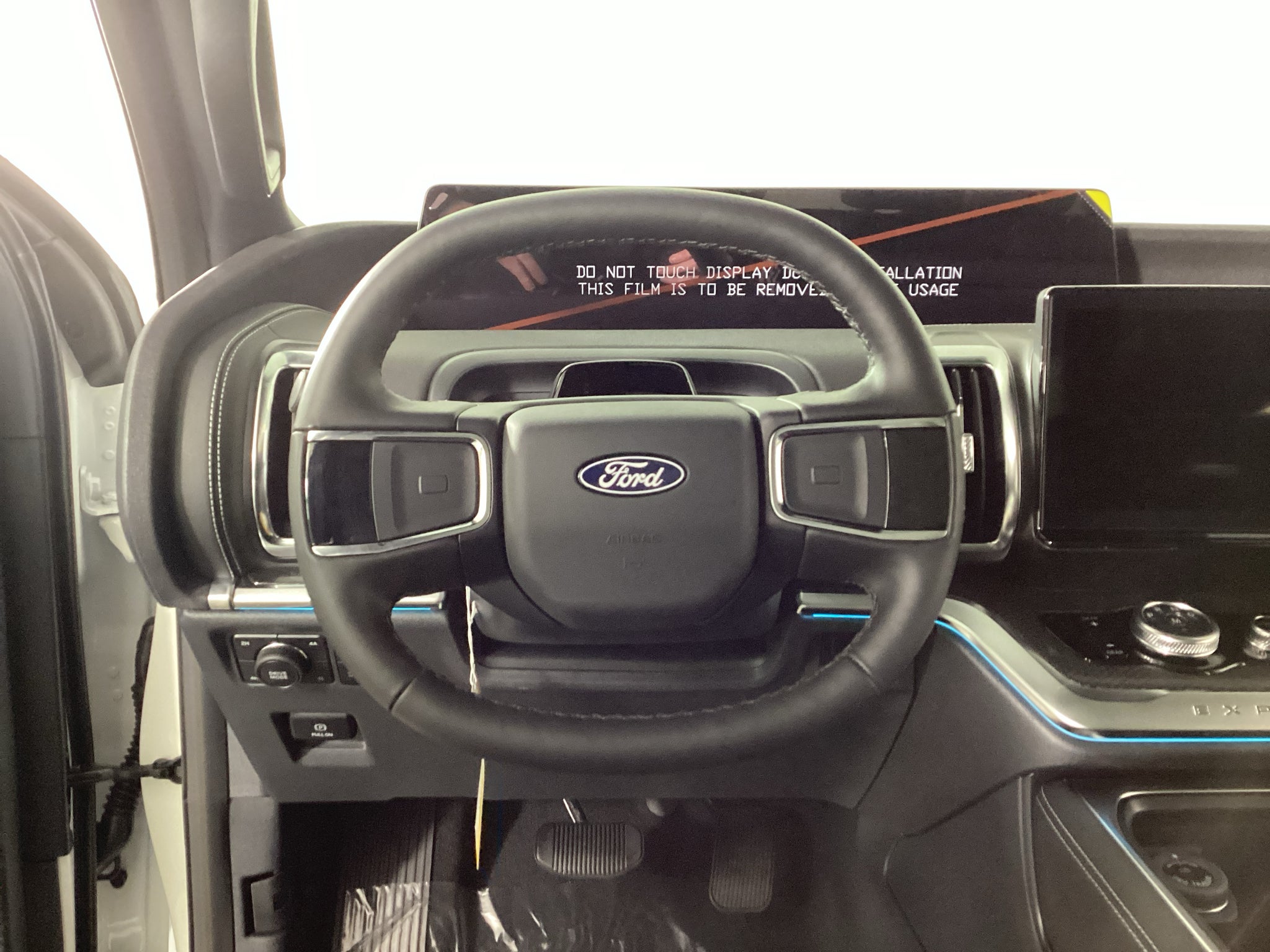 2027 Ford Expedition Max MAX Platinum