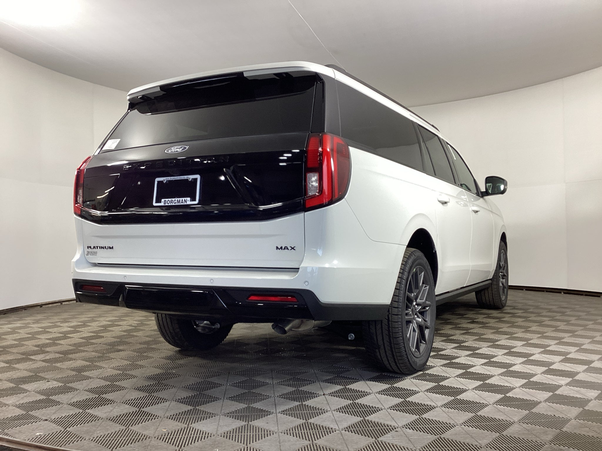 2027 Ford Expedition Max MAX Platinum