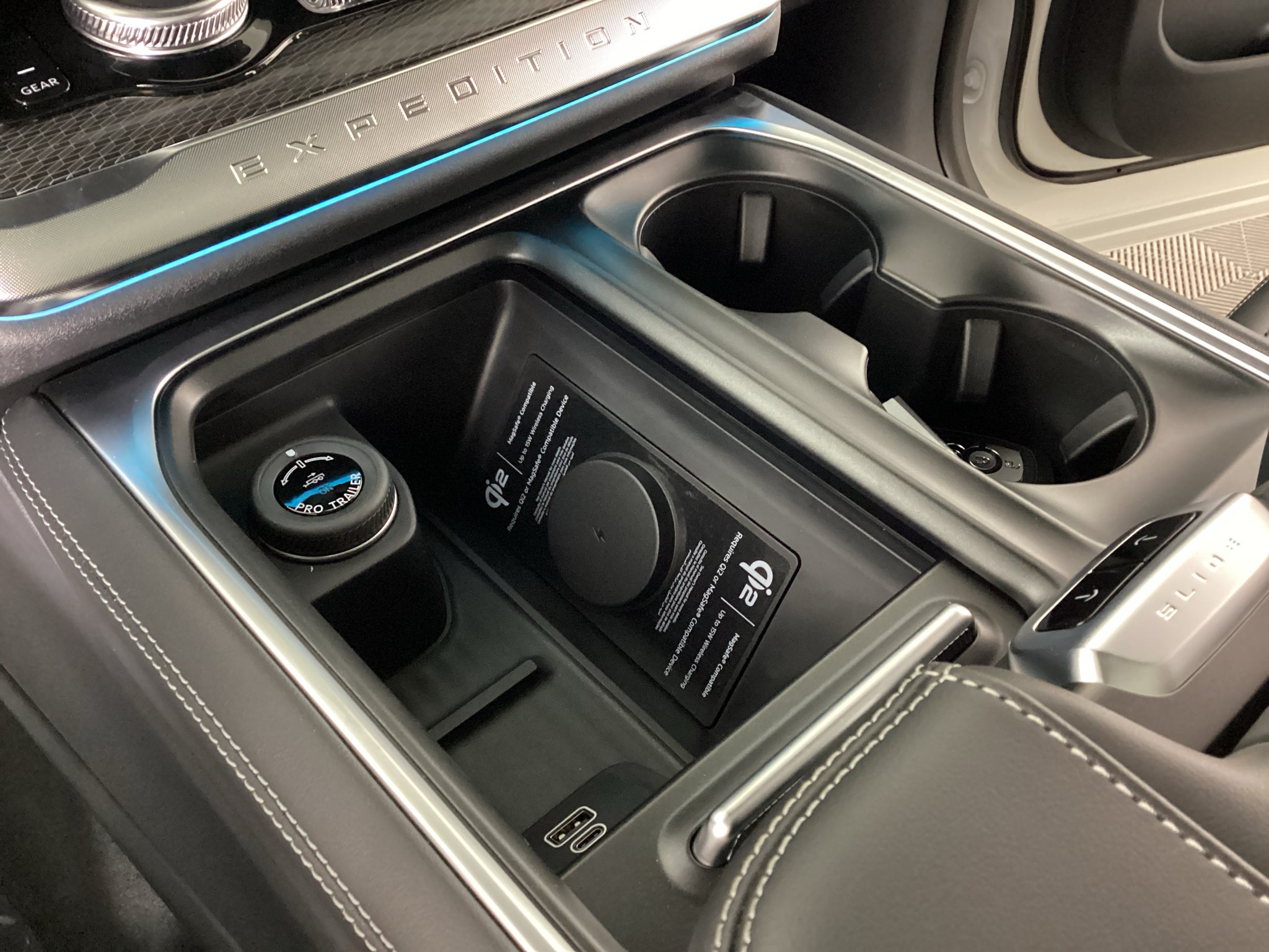 2027 Ford Expedition Max MAX Platinum