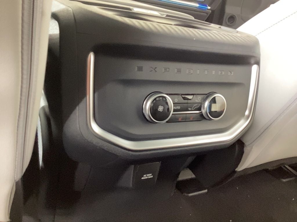 2025 Ford Expedition Max Platinum® MAX