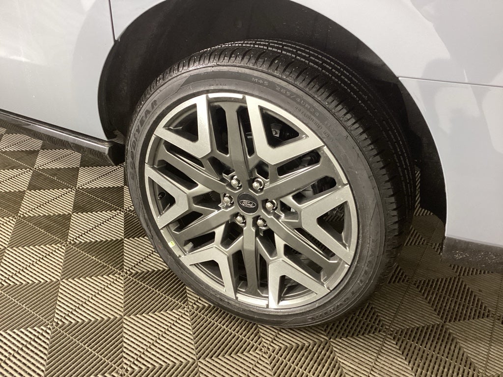 2026 Ford Expedition Max MAX Platinum®