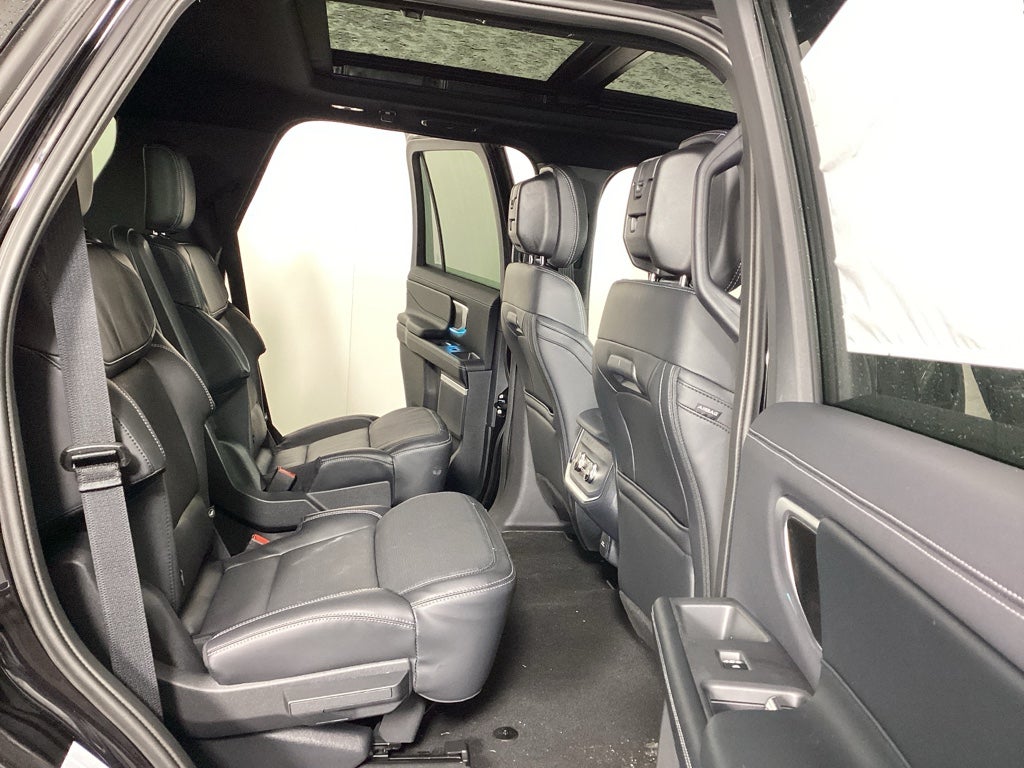 2026 Ford Expedition Platinum®
