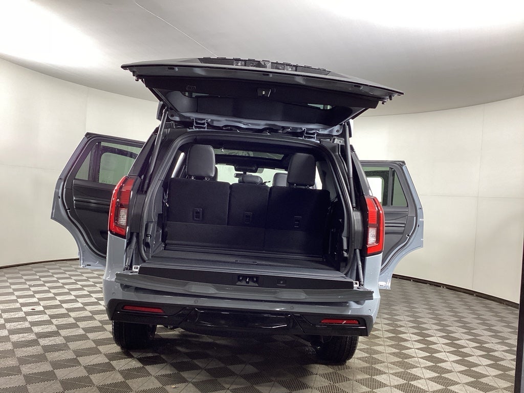 2025 Ford Expedition Platinum®