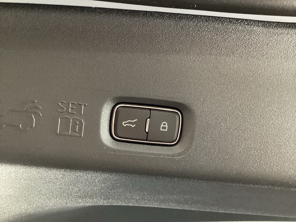 2025 Ford Expedition Platinum®