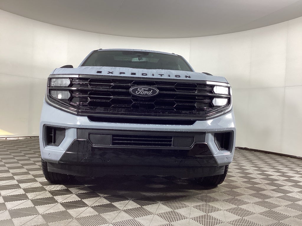 2025 Ford Expedition Platinum®