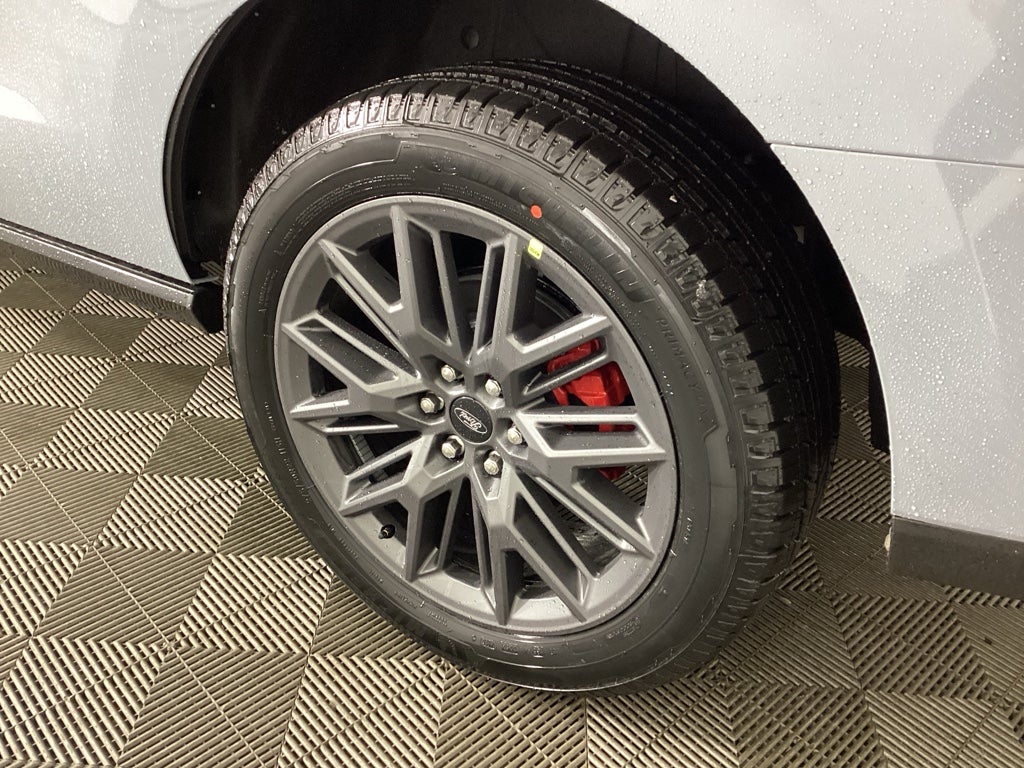 2025 Ford Expedition Platinum®