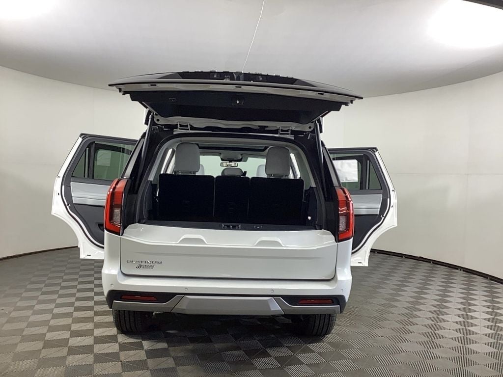 2025 Ford Expedition Platinum®