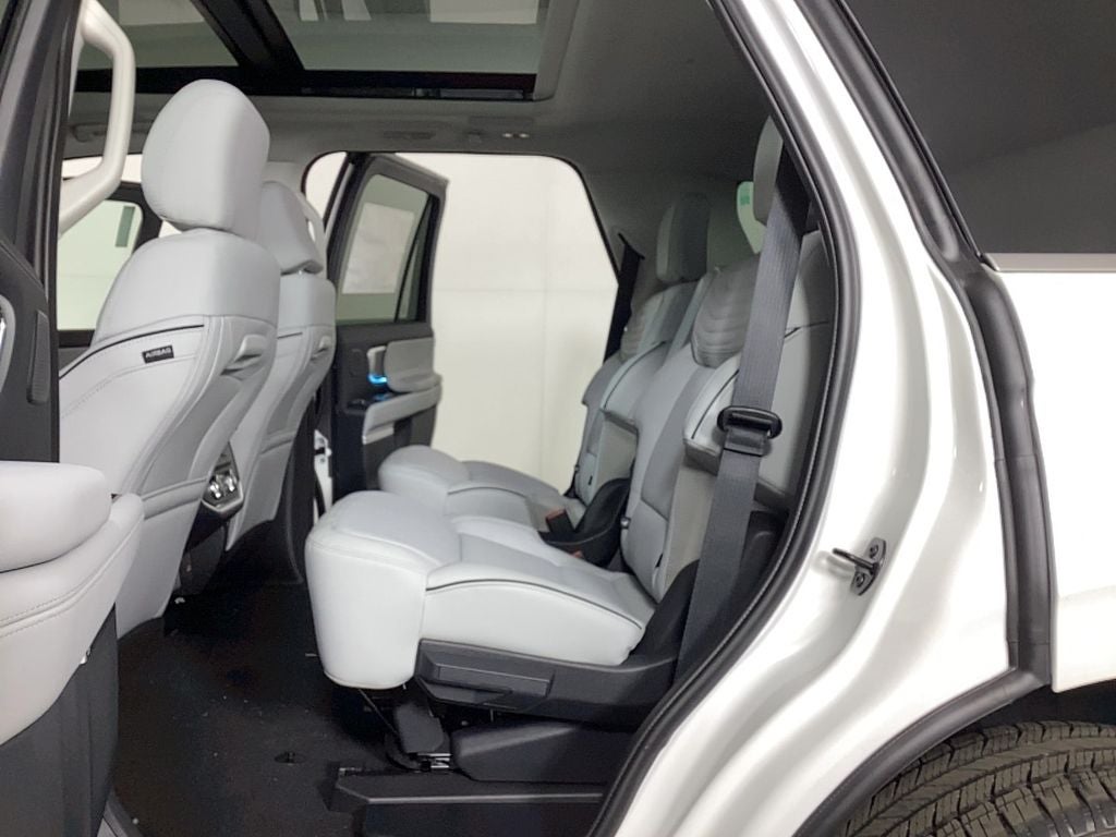 2025 Ford Expedition Platinum®