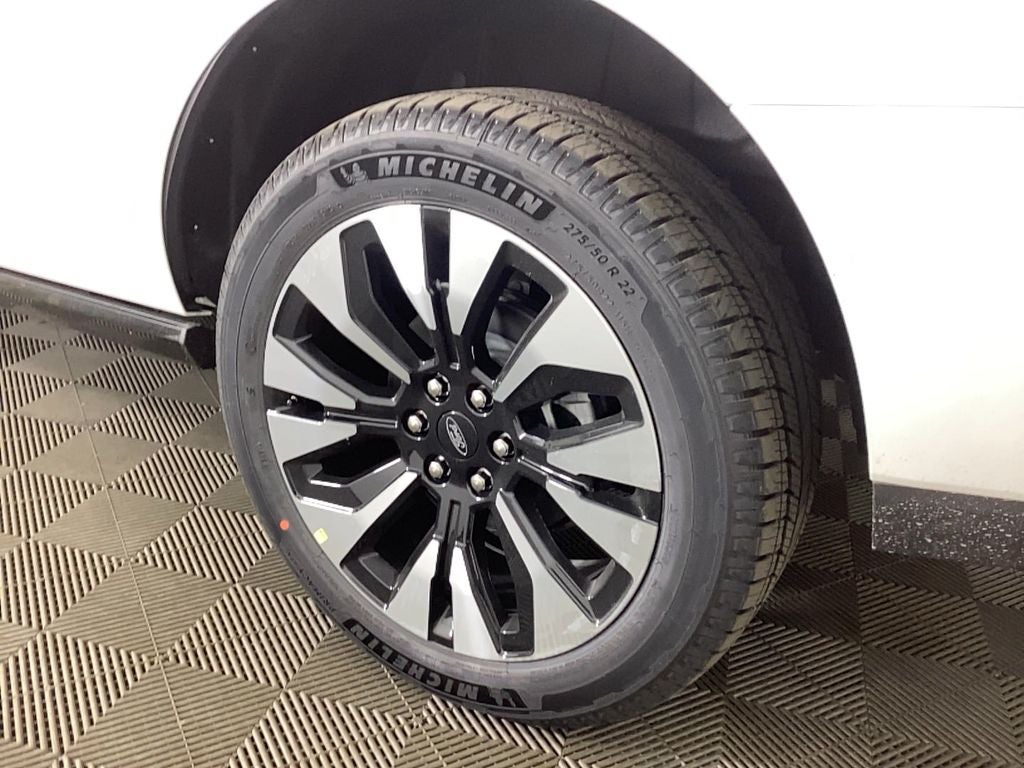 2025 Ford Expedition Platinum®