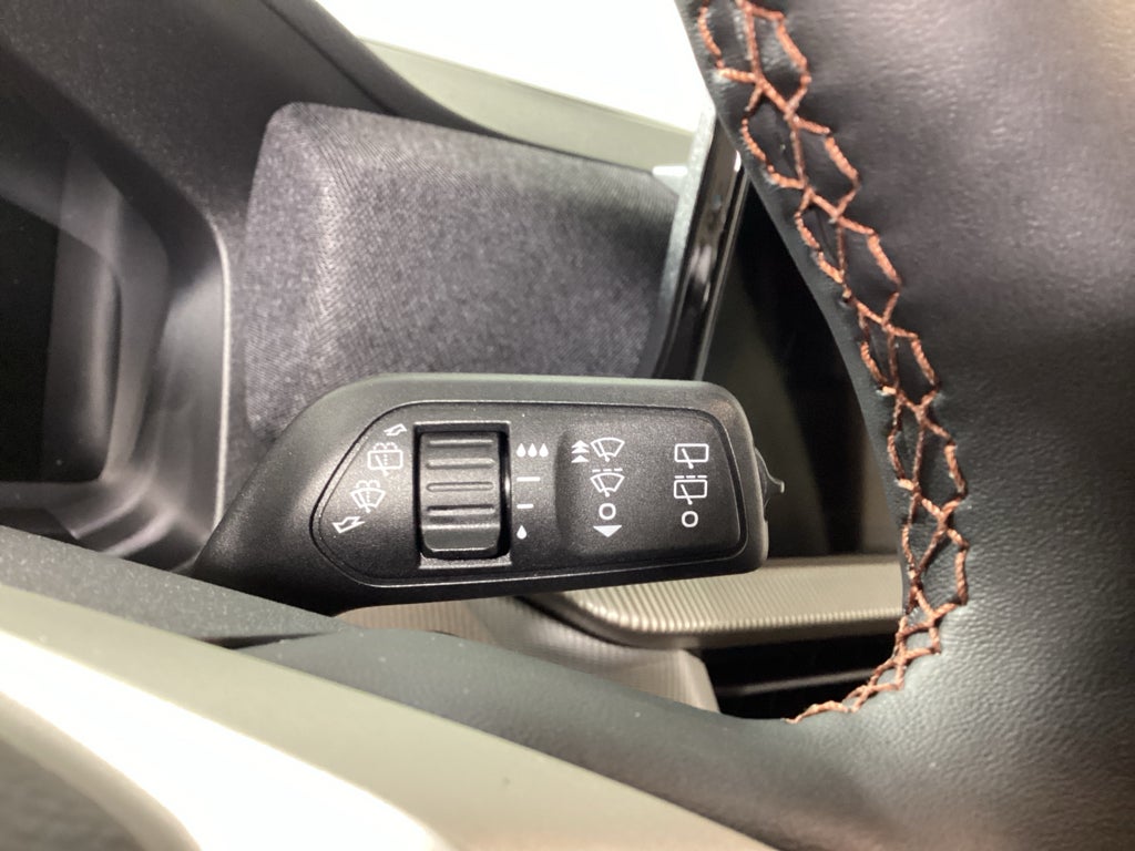 2027 Ford Explorer 4DR 4WD ACTIVE