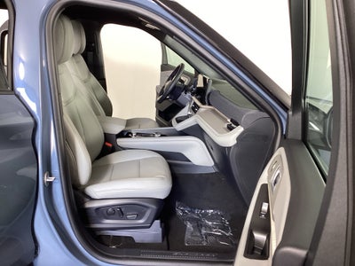 2027 Ford Explorer 4DR 4WD ACTIVE