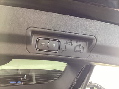 2027 Ford Explorer 4DR 4WD ACTIVE