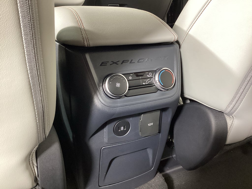 2027 Ford Explorer 4DR 4WD ACTIVE