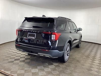 2027 Ford Explorer 4DR 4WD ACTIVE
