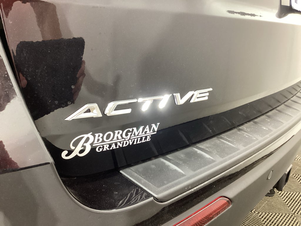 2027 Ford Explorer 4DR 4WD ACTIVE