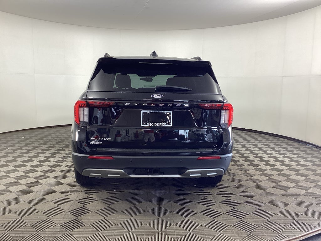 2027 Ford Explorer 4DR 4WD ACTIVE