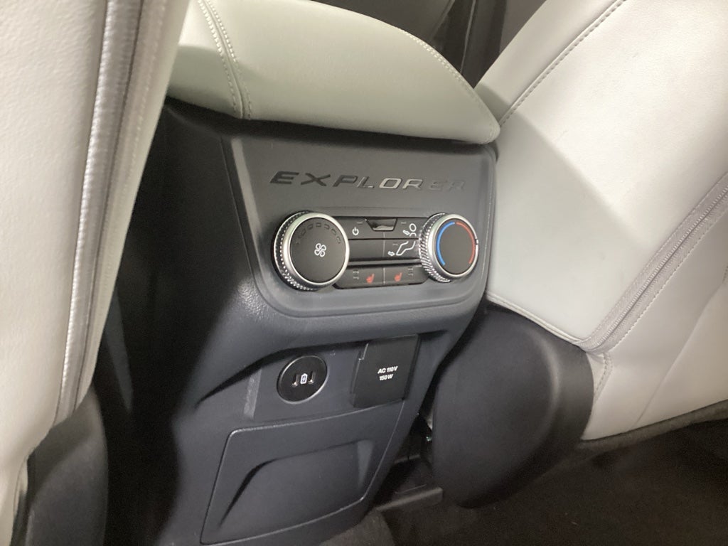 2026 Ford Explorer Platinum™
