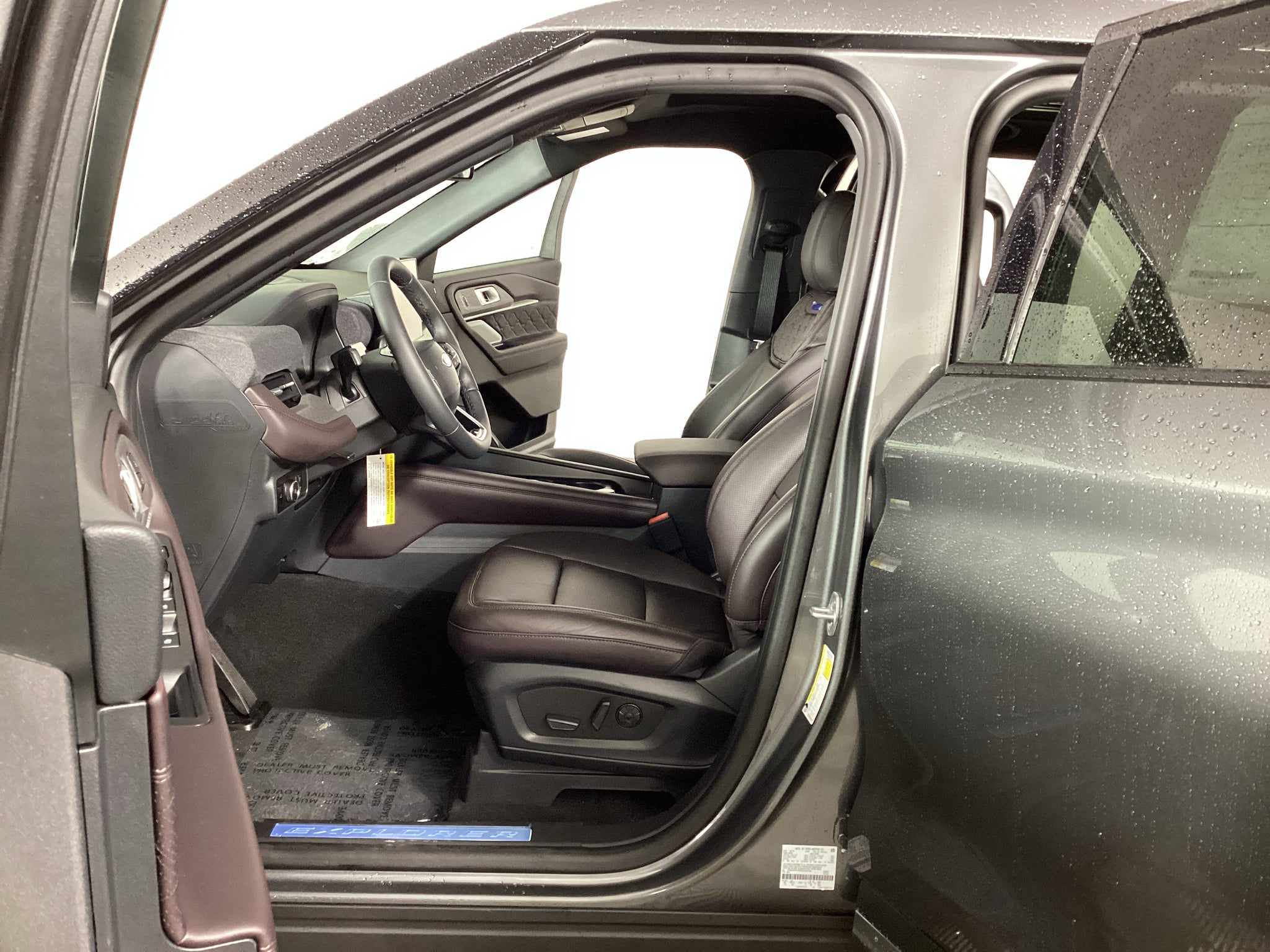 2027 Ford Explorer Platinum™