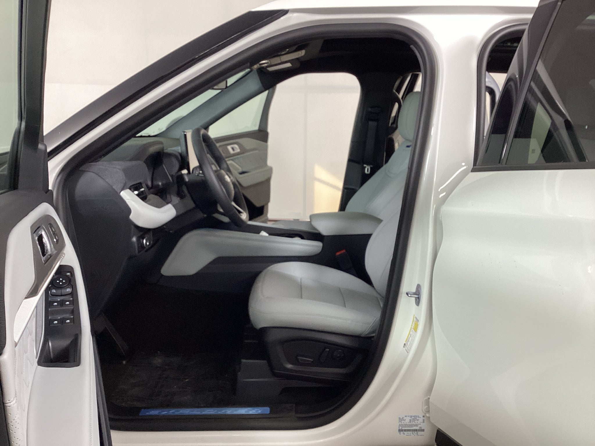 2027 Ford Explorer Platinum™