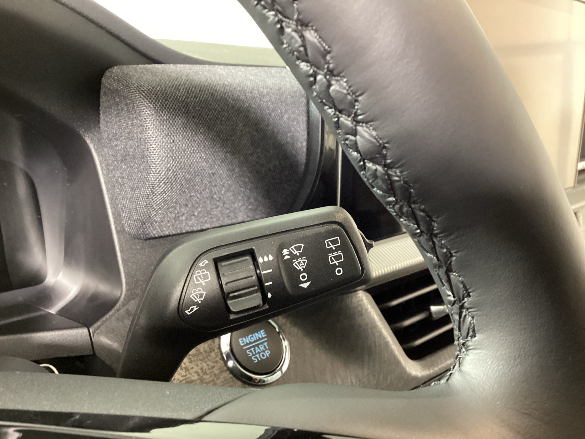 2027 Ford Explorer Platinum™