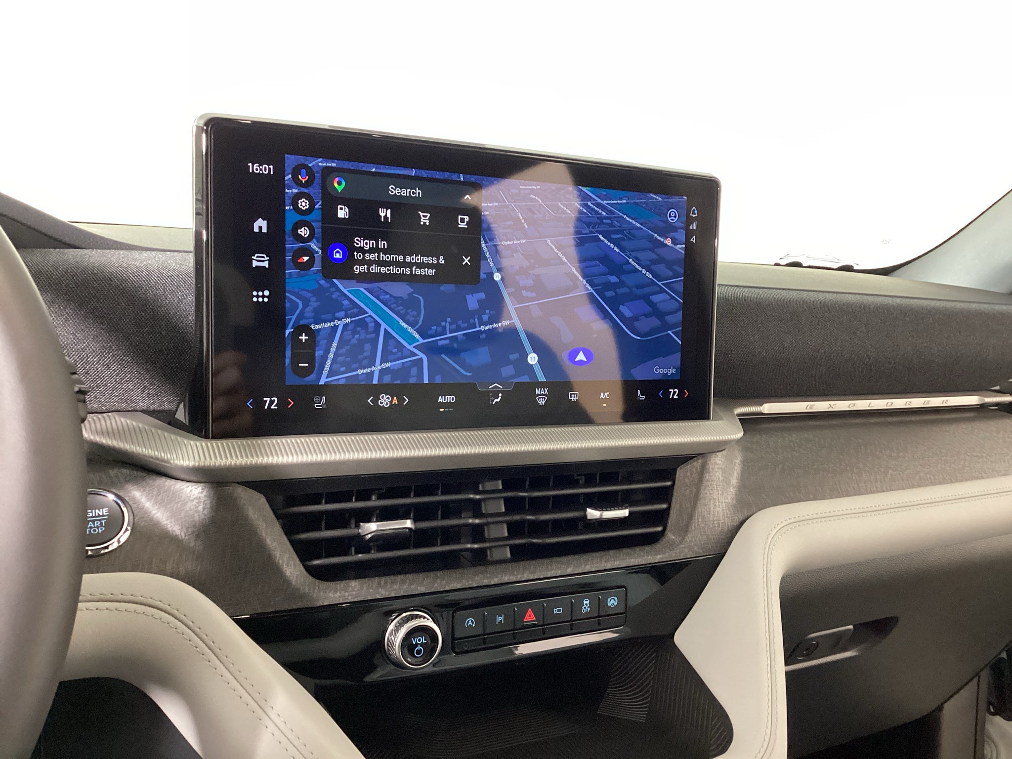 2027 Ford Explorer Platinum™