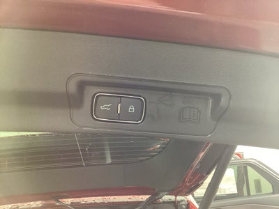 2027 Ford Explorer 4DR 4WD PLTNM