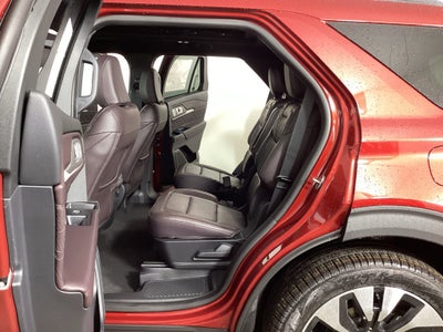 2027 Ford Explorer 4DR 4WD PLTNM