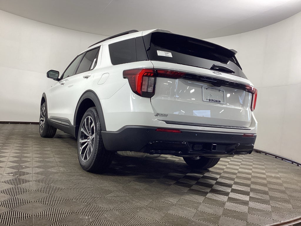 2027 Ford Explorer ST-Line