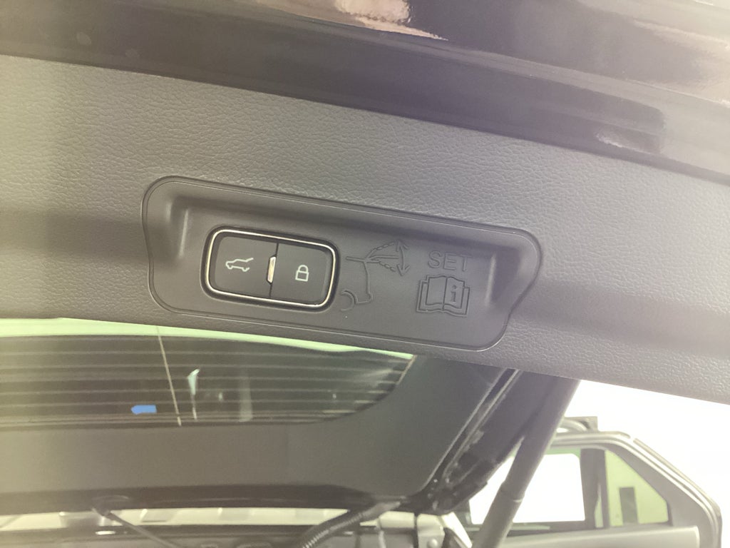2027 Ford Explorer 4DR 4WD ST-LINE