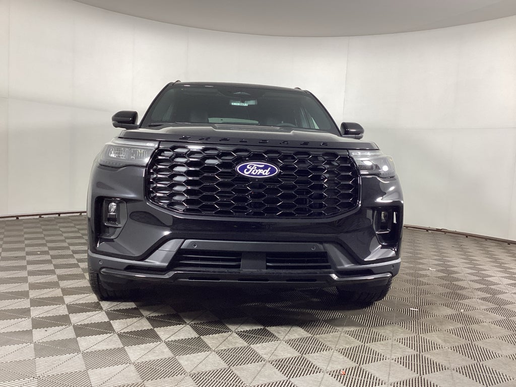 2027 Ford Explorer 4DR 4WD ST-LINE