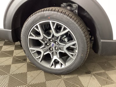 2027 Ford Explorer 4DR 4WD PLTNM