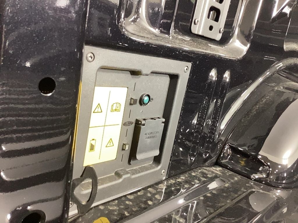 2025 Ford F-150 Lightning Flash™