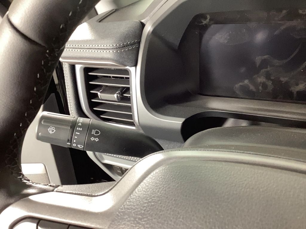 2025 Ford F-150 Lightning Flash™