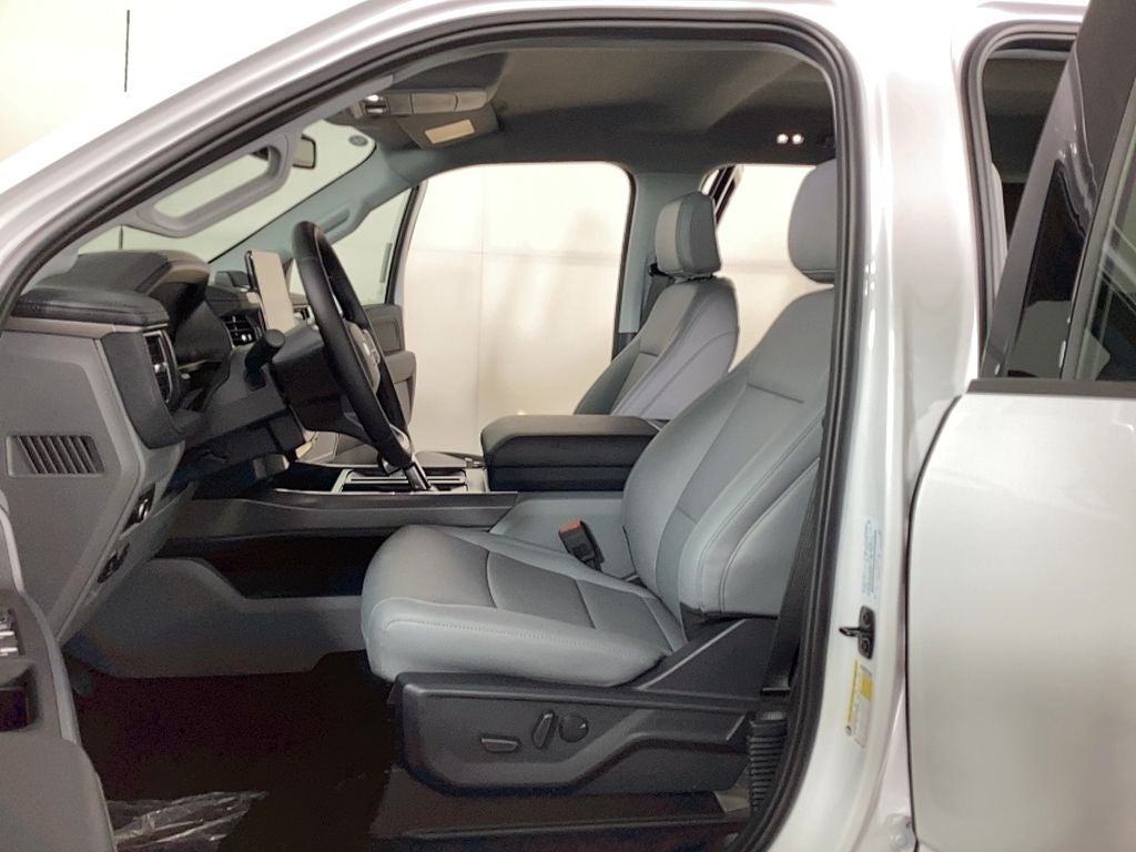 2025 Ford F-150 Lightning Flash™